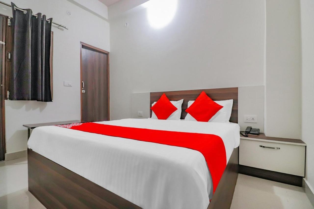 Rajlakshmi Guest House Mathura Exterior foto